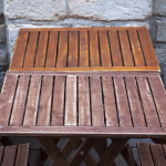 Mobilier de jardin : comment nettoyer le teck ?